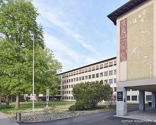 Gebäude Wirtschaftsgymnasium Gebäude Wirtschaftsgymnasium